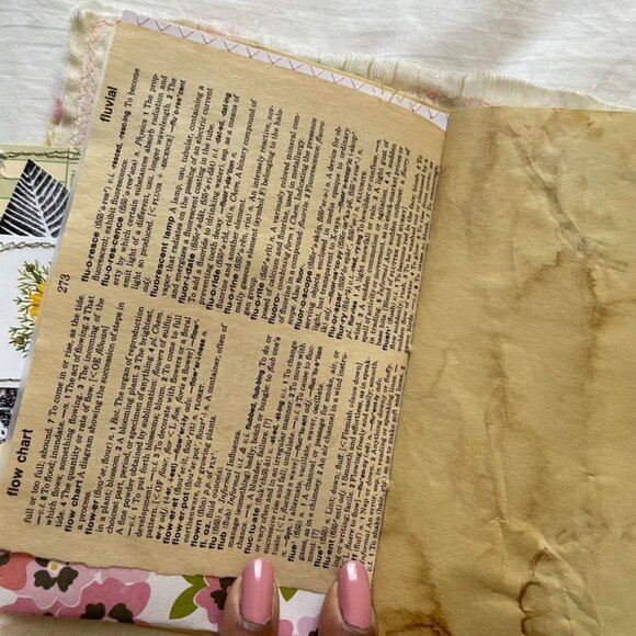 Writing Junk Journal Vintage Style Fabric Cover Diary Includes Ephemera No 17 u - Picture 12 of 16